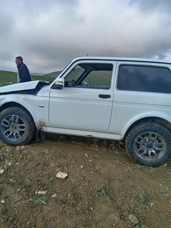 Lada (VAZ) Niva, 1.7 L, 2017 il, 218 000 km — Avtomobillər, Quba (4)