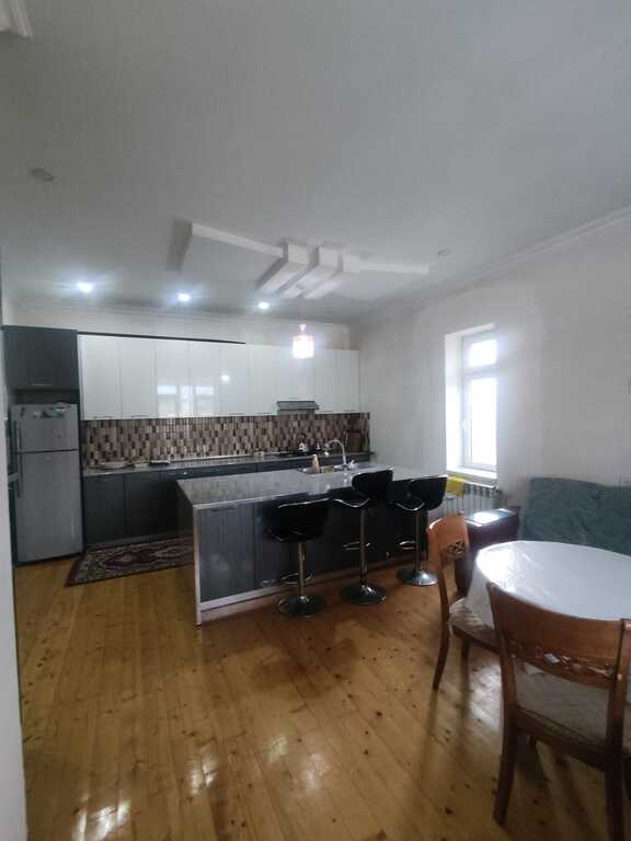 İcarəyə verilir 5 otaqlı həyət evi/bağ evi 300 m² — Ev, villa, Bakı (12)