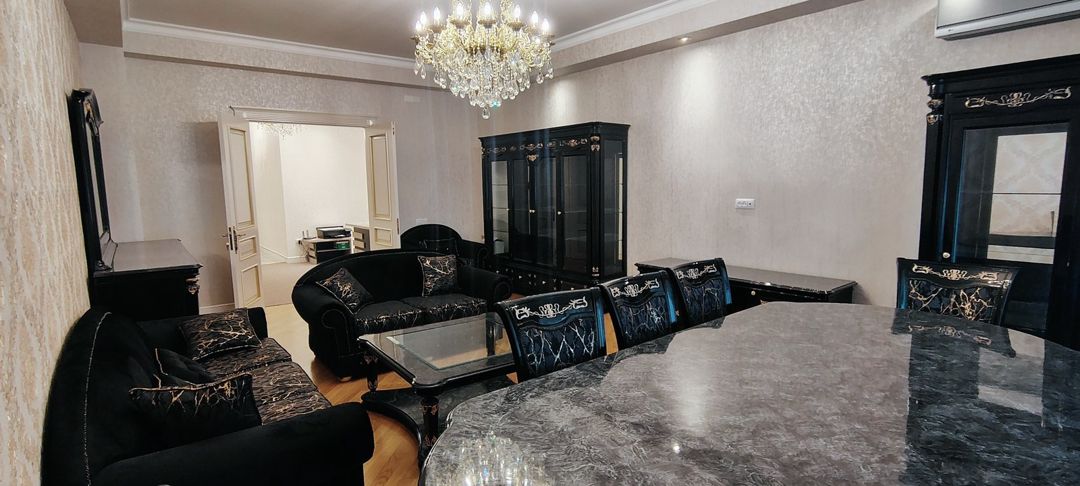 İcarəyə verilir 4 otaqlı yeni tikili 170 m² — Mənzil, Bakı (4)