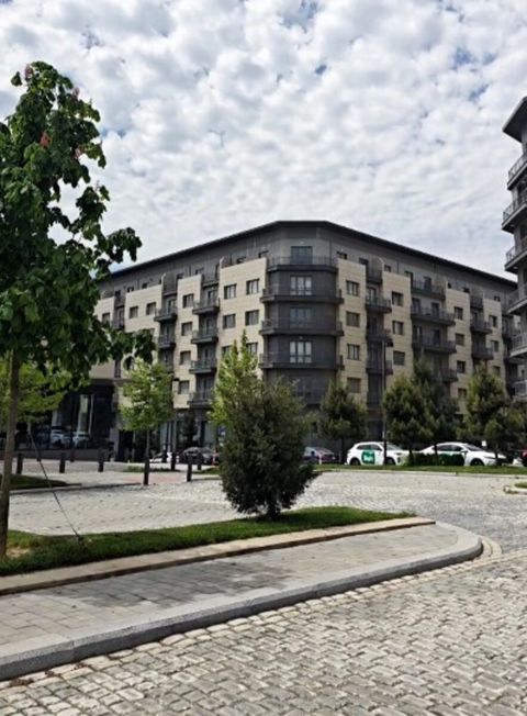 Satılır 4 otaqlı yeni tikili 150 m² — Bakı