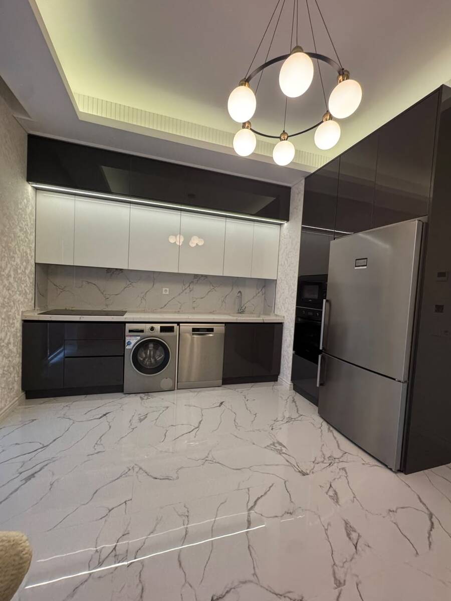 İcarəyə verilir 3 otaqlı yeni tikili 160 m² — Mənzil, Bakı (10)