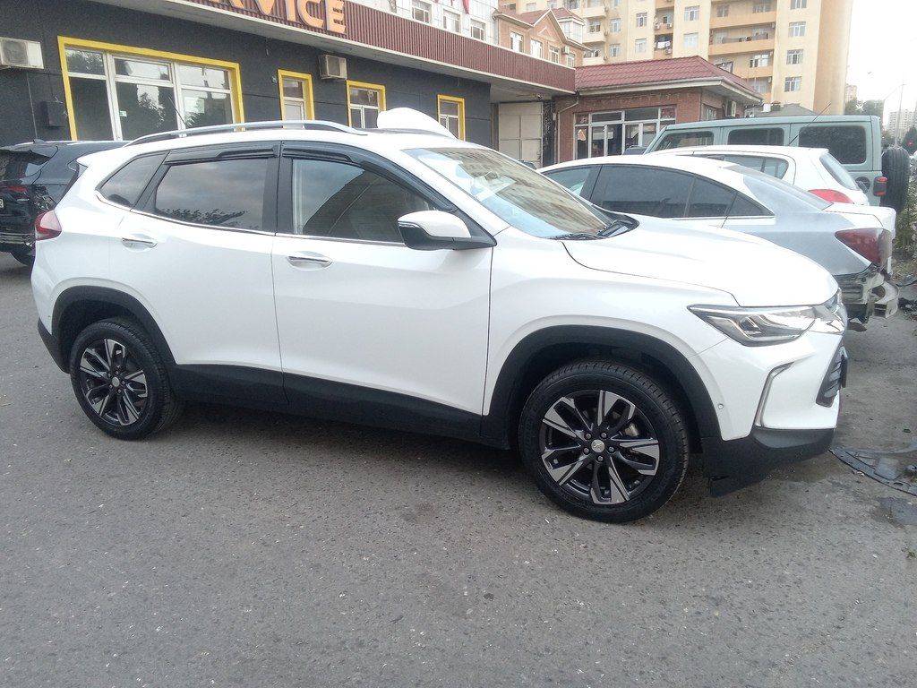 Chevrolet Tracker, 1.2 L, 2024 il, 160 000 km 90-YB-319 — Avtomobillər, Bakı (2)