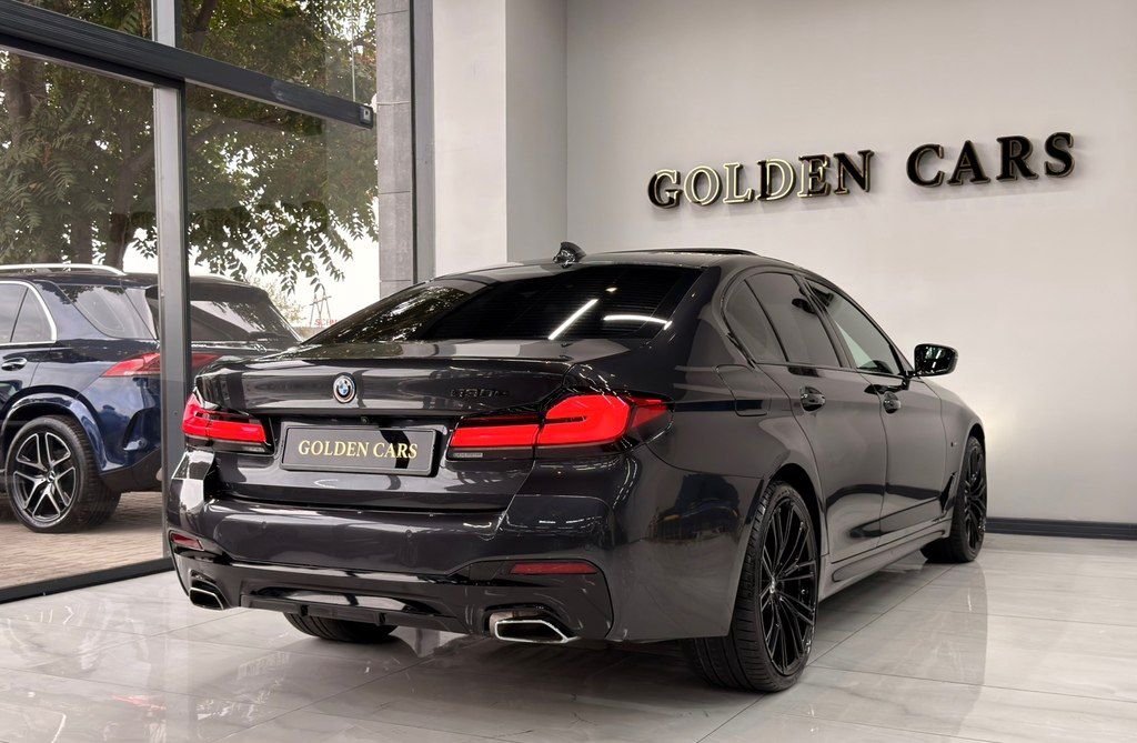 BMW 530e, 2.0 L, 12 kWh, 2022 il, 64 000 km — Avtomobillər, Bakı (8)