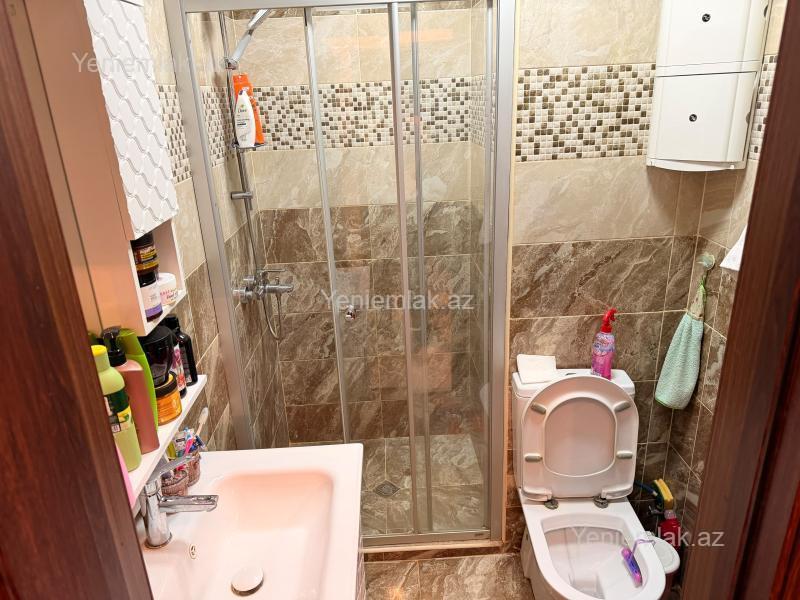 Satılır 3 otaqlı Bina evi menzil (Yeni tikili), 68 m², Suraxanı rayonu — Mənzil, Bakı (5)