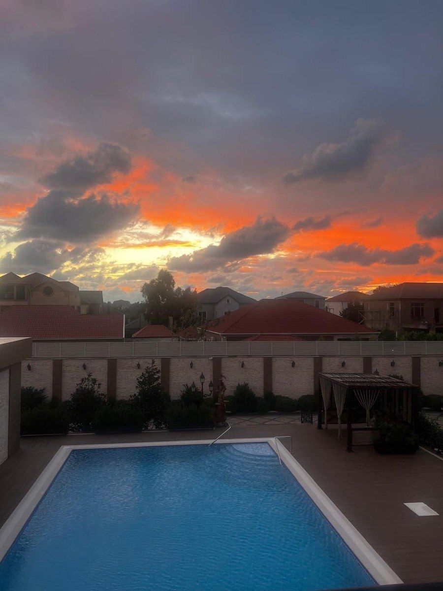 İcarəyə verilir 10 otaqlı həyət evi/bağ evi 800 m² — Ev, villa, Bakı (10)