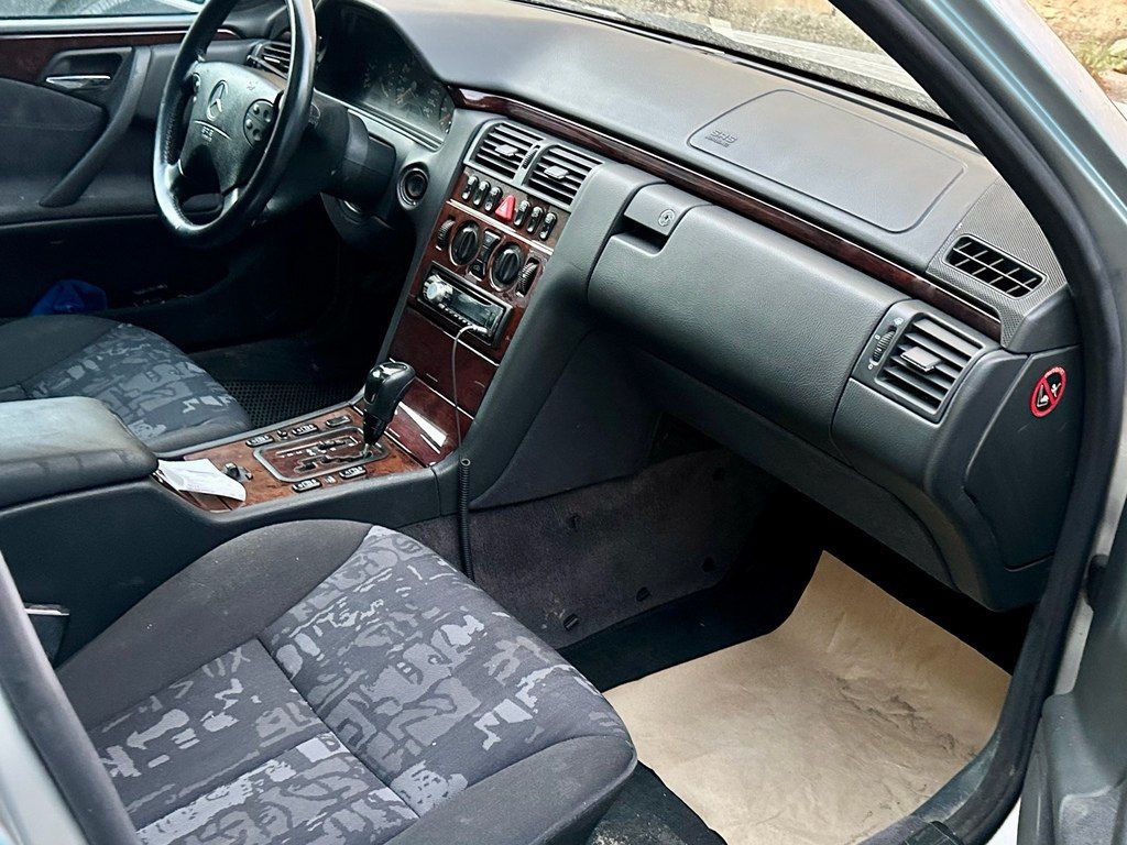 Mercedes E 220, 2.2 L, 1999 il, 373 000 km — Avtomobillər, Sumqayıt (8)