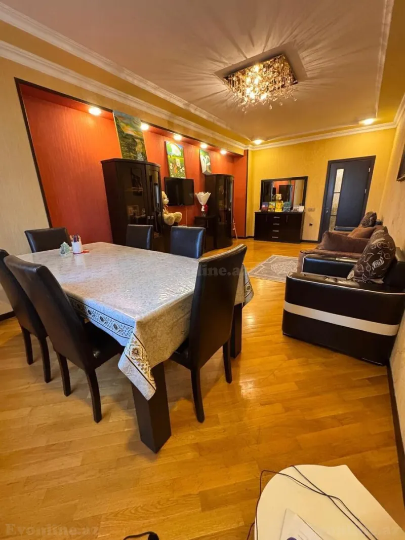 Satılır 3 otaqlı Mənzil Yeni tikili 110 m² Bakı, Binəqədi r., Azadlıq prospekti m — Bakı