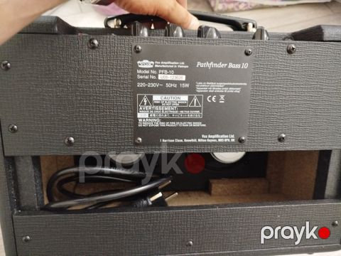 VOX Pathfinder Bass 10 gücləndiricisi — Bakı
