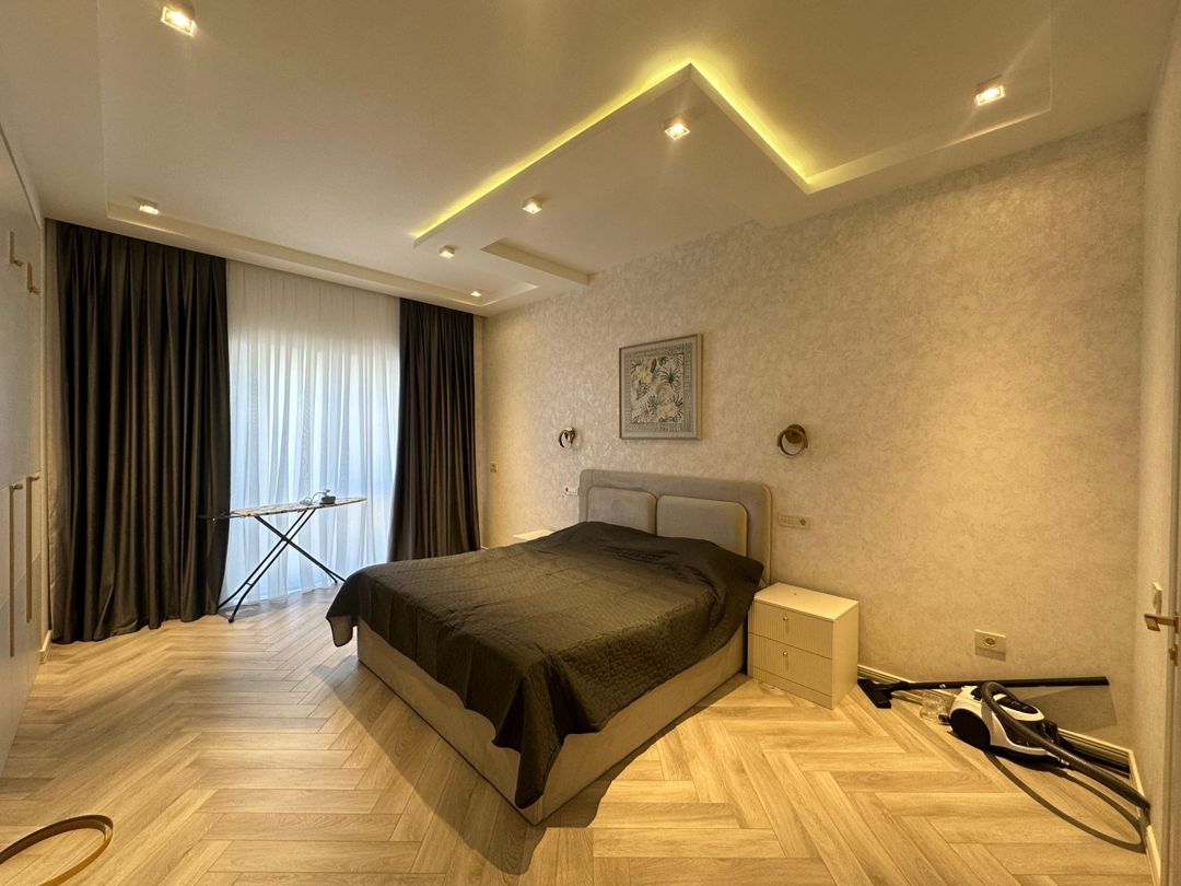 İcarəyə verilir 3 otaqlı yeni tikili 140 m² — Mənzil, Bakı (8)