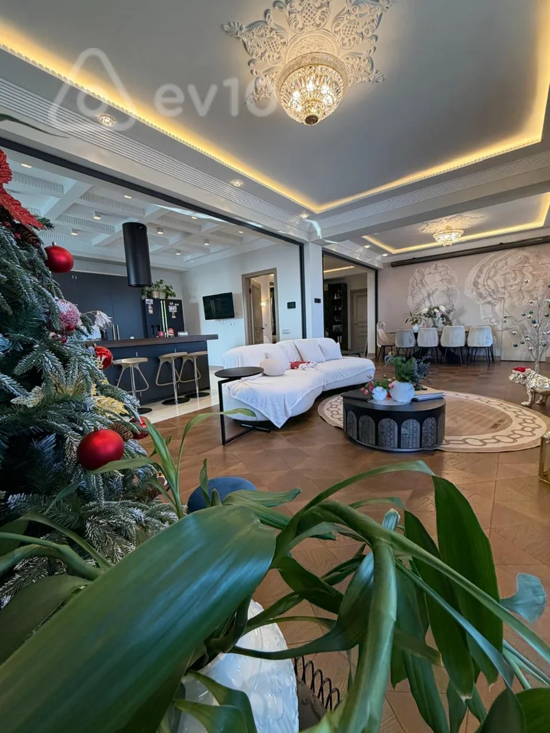 5 otaqlı mənzil, 321 m², Xanlar küç — kirayə — Mənzil, Bakı (2)