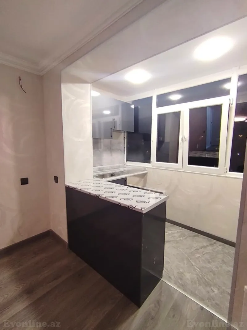 Satılır 2 otaqlı Mənzil Köhnə tikili 45 m² Bakı, Yasamal r — Mənzil, Bakı (4)