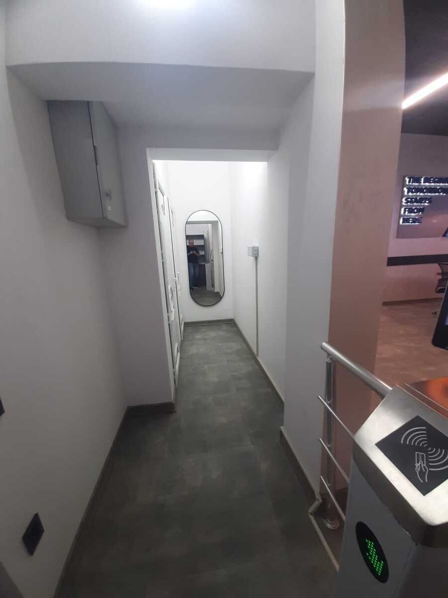 İcarəyə verilir 7 otaqlı ofis 340 m² — Ofis, Bakı (2)