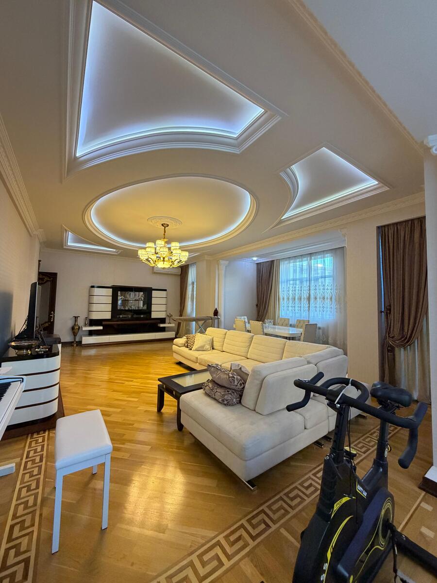 Satılır 4 otaqlı yeni tikili 210 m² — Mənzil, Bakı (3)