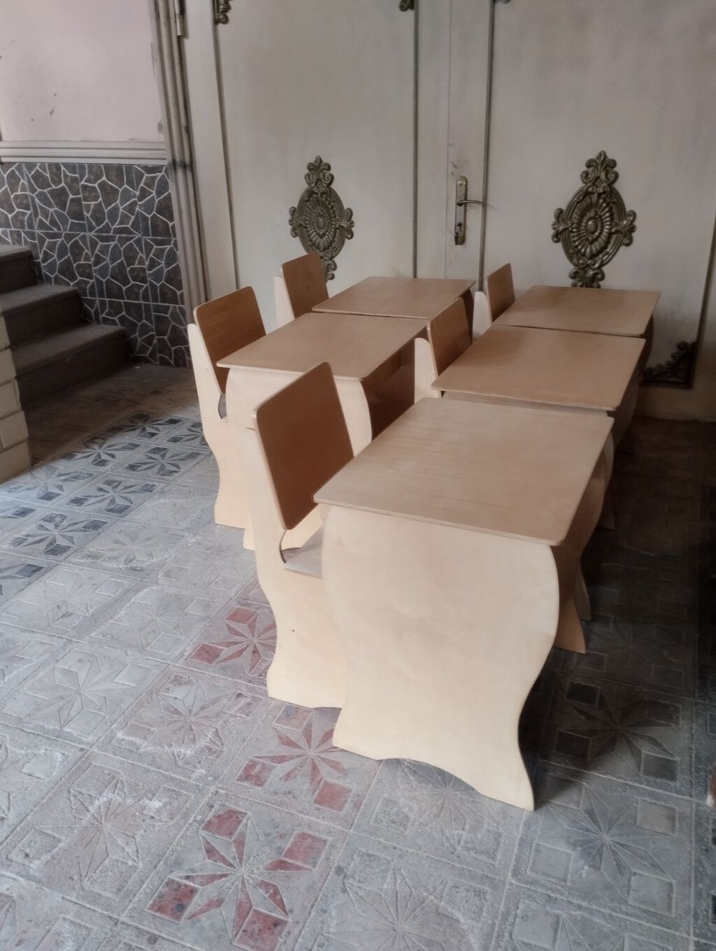 Taxta it evi və uşaq üçün yazı masası dəsti Məhsullar: - Tamamilə — Masalar və stullar, Mehdiabad (5)
