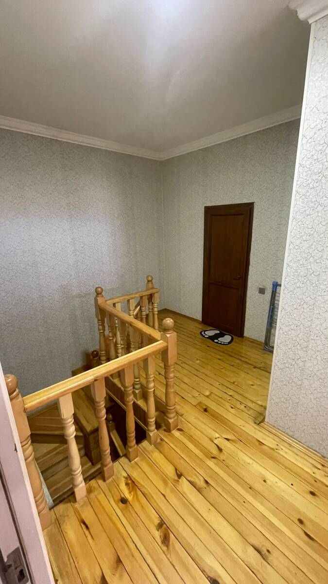 Satılır 5 otaqlı həyət evi/bağ evi 220 m² — Ev, villa, Bakı (2)
