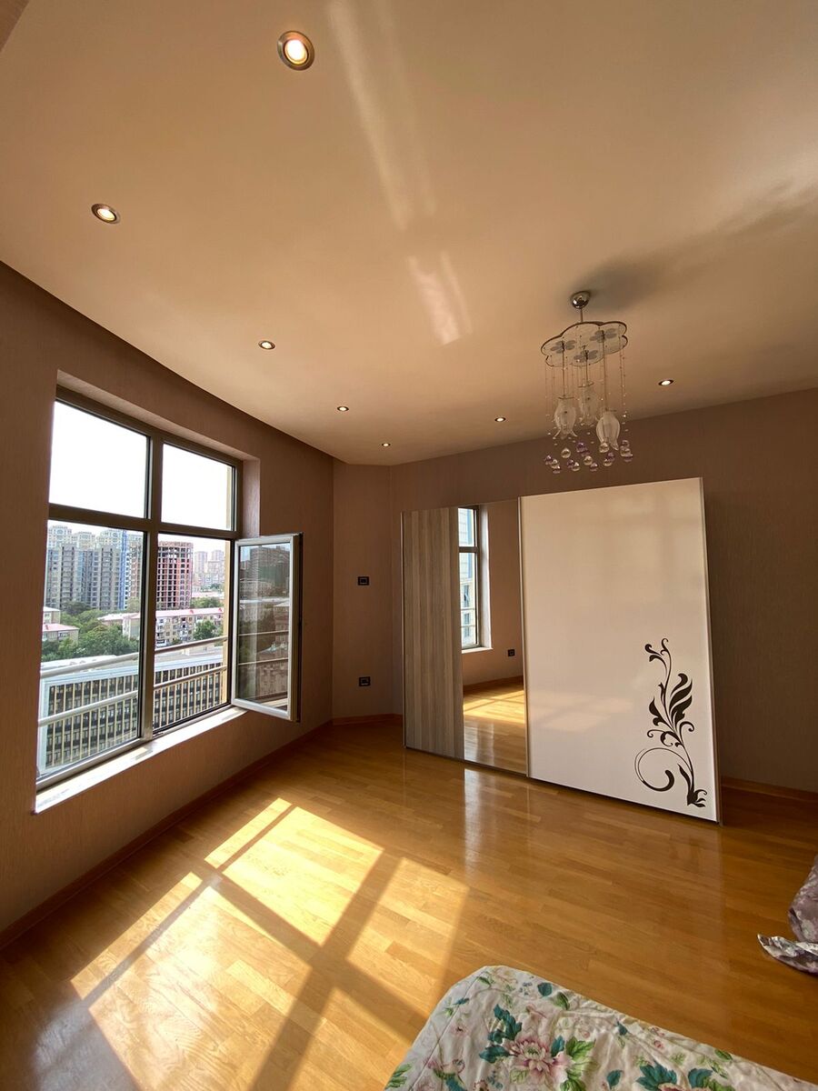 İcarəyə verilir 3 otaqlı yeni tikili 170 m² — Mənzil, Bakı (3)