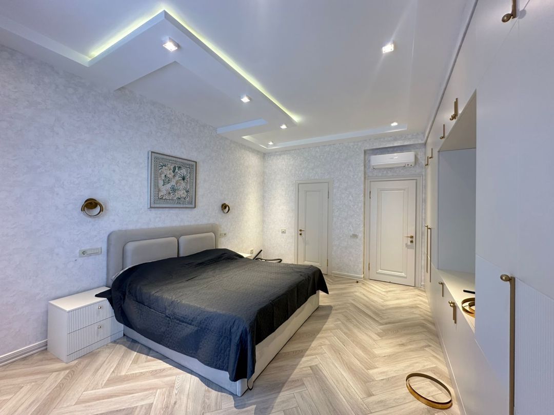 İcarəyə verilir 3 otaqlı yeni tikili 140 m² — Mənzil, Bakı (7)
