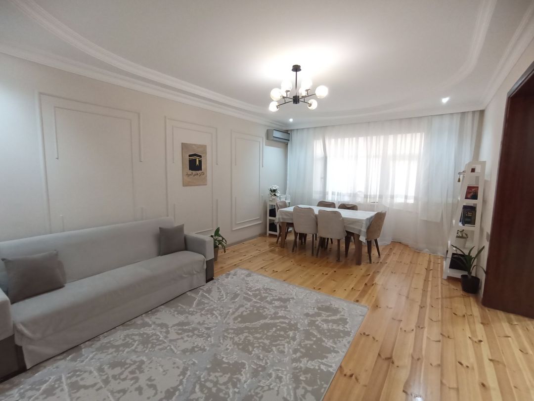 Satılır 10 otaqlı həyət evi/bağ evi 300 m² — Ev, villa, Bakı (2)
