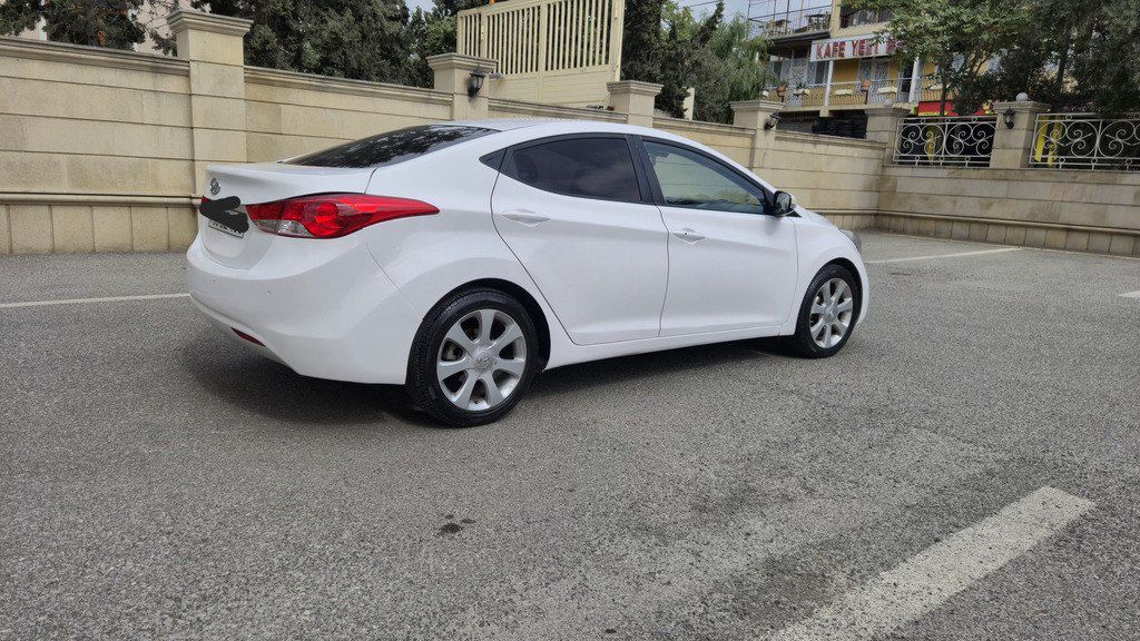 Hyundai Elantra, 1.8 L, 2011 il, 256 000 km — Avtomobillər, Bakı (5)