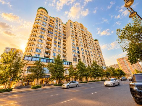 Satılır 3 otaqlı yeni tikili 115 m² — Bakı
