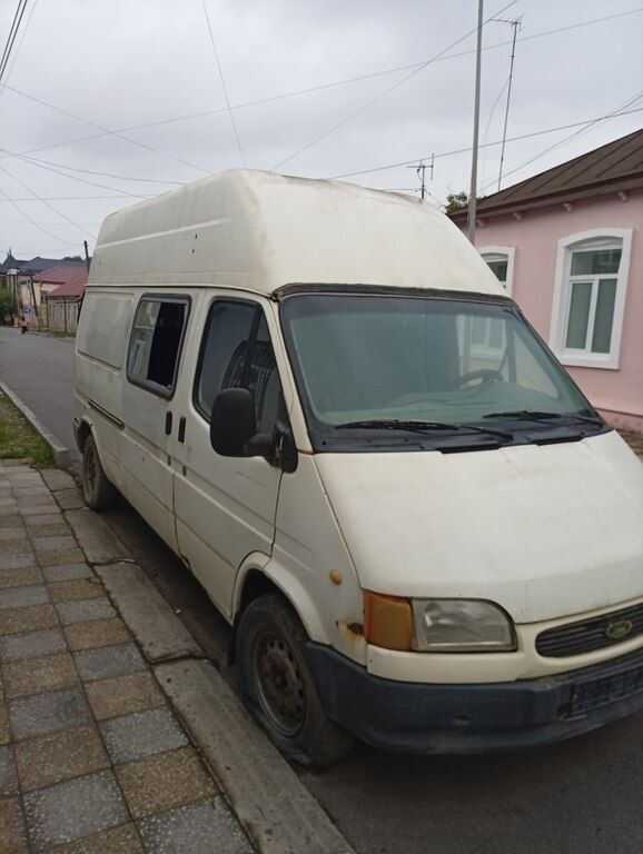 Ford Transit, 2.4 L, 1997 il, 325 900 km — Avtomobillər, Quba