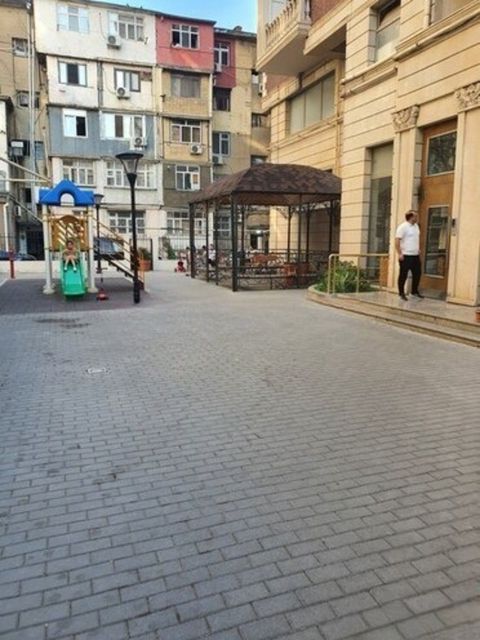 Satılır 3 otaqlı yeni tikili 133 m² — Bakı