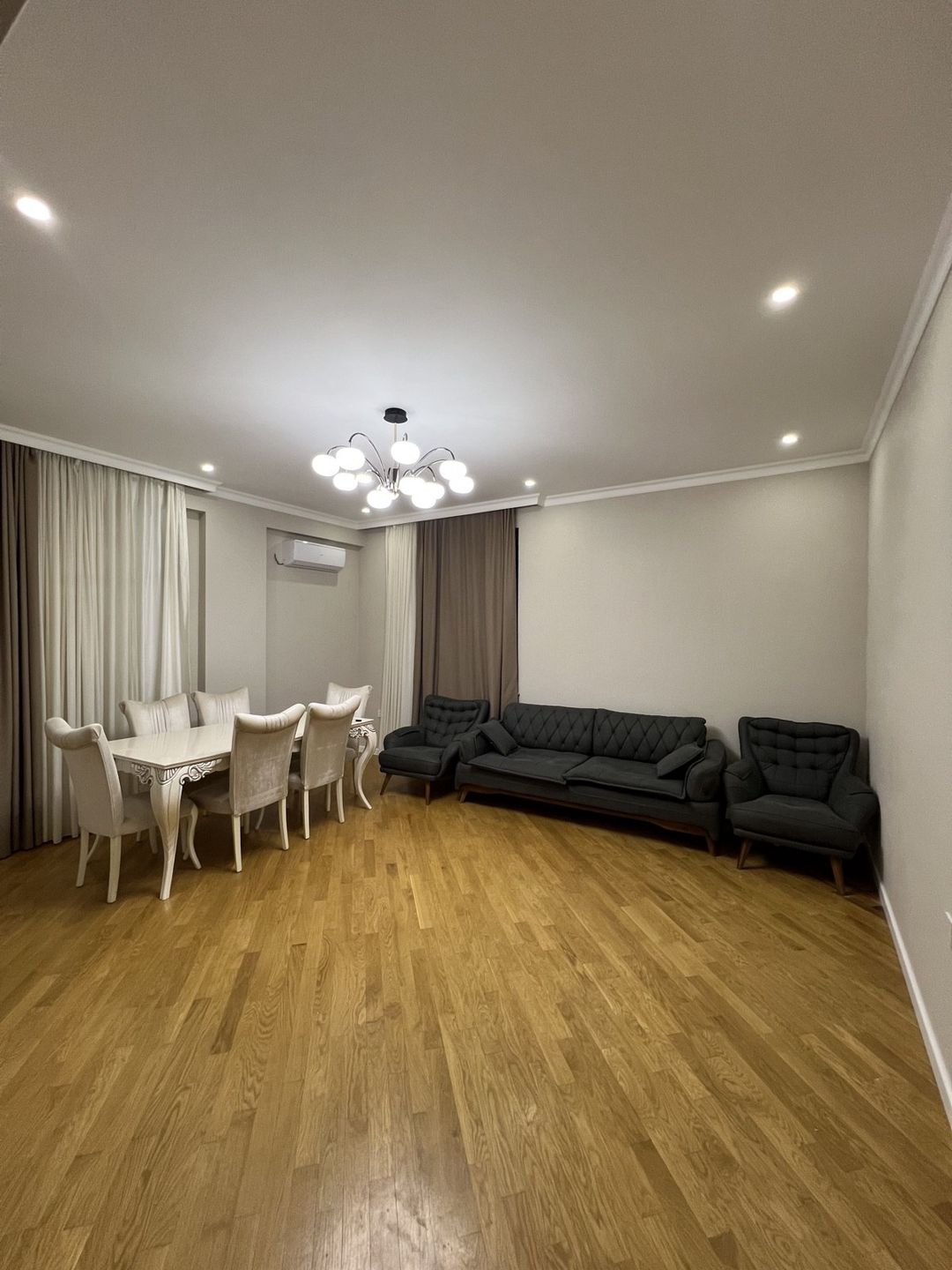 İcarəyə verilir 3 otaqlı yeni tikili 135 m² — Mənzil, Bakı (3)