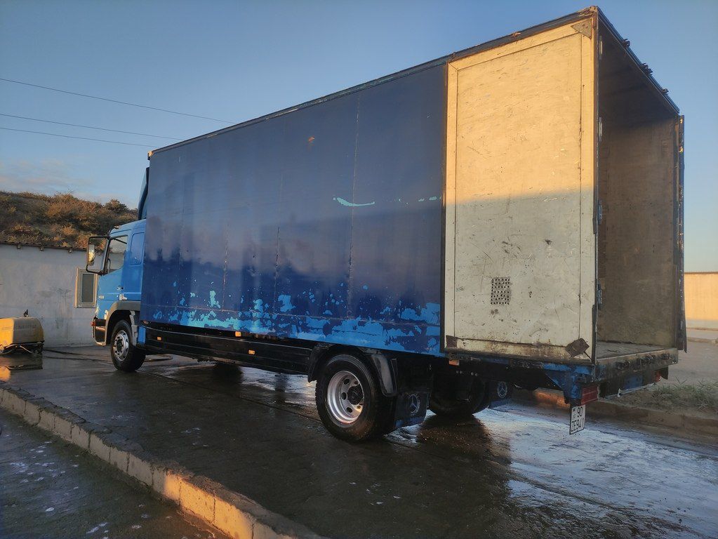 Mercedes Atego 1528, 6.4 L, 2000 il, 378 900 km 90-ZE-941 — Yük maşınları, Bakı (11)