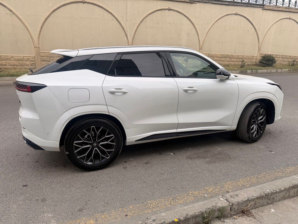 Changan Uni-Z, 1.5 L, 18.4 kWh, 2025 il, 14 777 km — Avtomobillər, Bakı (3)