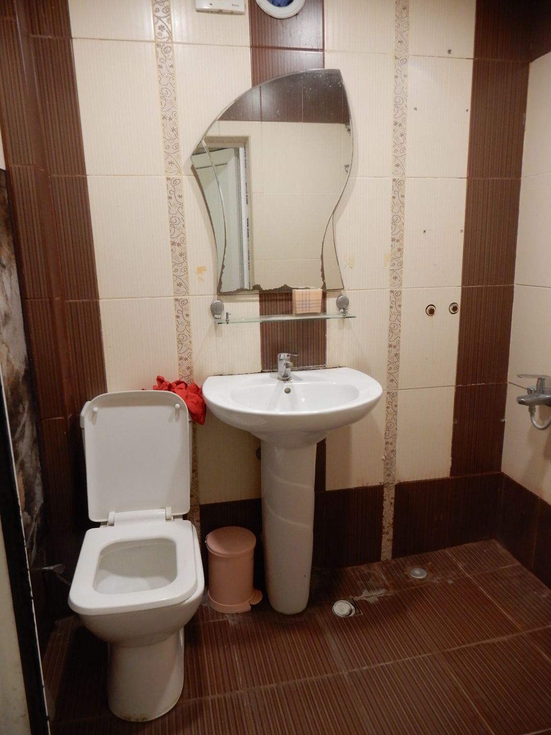 Satılır 2 otaqlı köhnə tikili 45 m² — Mənzil, Bakı (11)