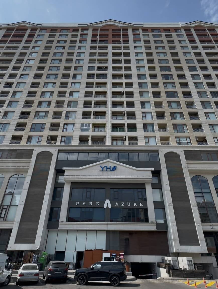 12 otaqlı mənzil 772 m² satılır — Bakı