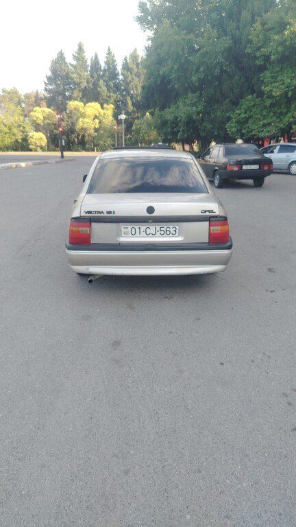 Opel Vectra, 1.6 L, 1994 il, 393 256 km 01-CJ-563 — Avtomobillər, Tərtər (4)