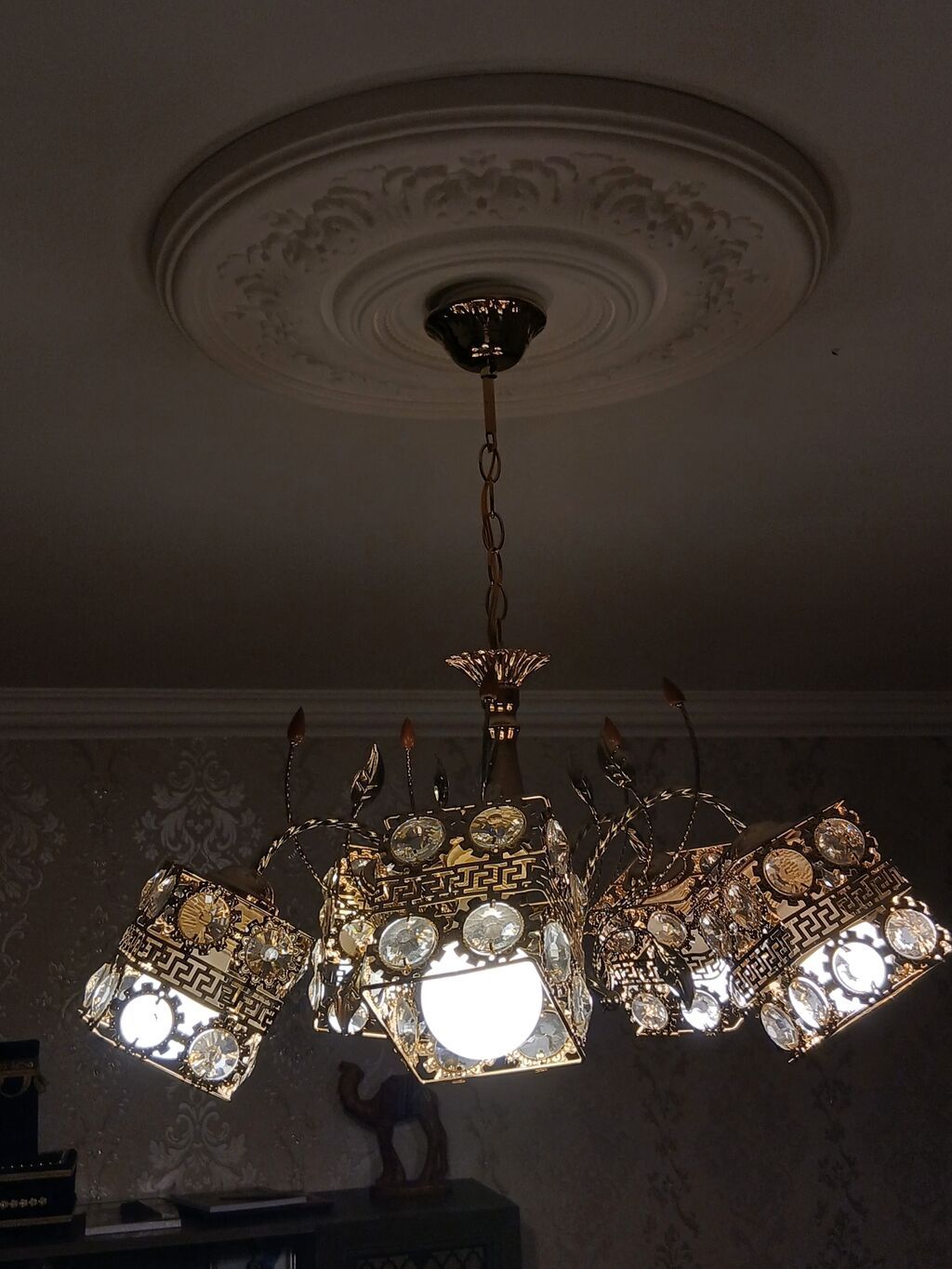 Çılçıraq, 5 lampa, Metal — Tavan is?qlar? v? cilc?raqlar, Bakı (3)