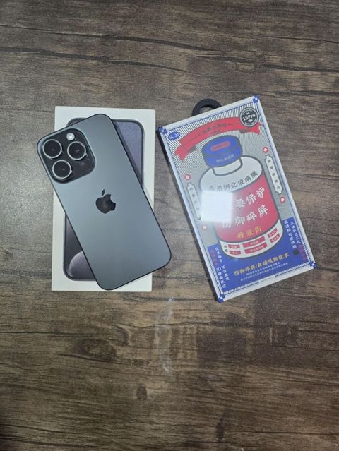 IPhone 15 Pro, Black Titanium, Face ID — Bakı