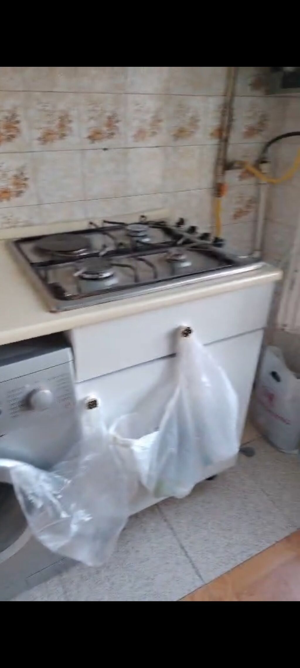 Kiraye ev_bineqedide pasiyolka kirovda 4/3 mertebesinde 2 otaqli ev — Mənzil, Bakı (9)