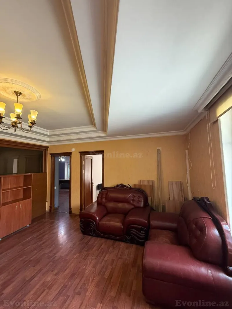 Kirayə verilir Ofis 100 m² Bakı, Yasamal r., İnşaatçılar m — Ofis, Bakı (5)