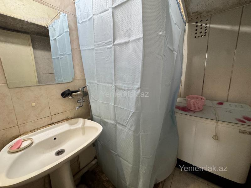 Satılır 1 otaqlı Bina evi menzil (Köhnə tikili), 40 m², Binəqədi rayonu — Mənzil, Bakı (4)