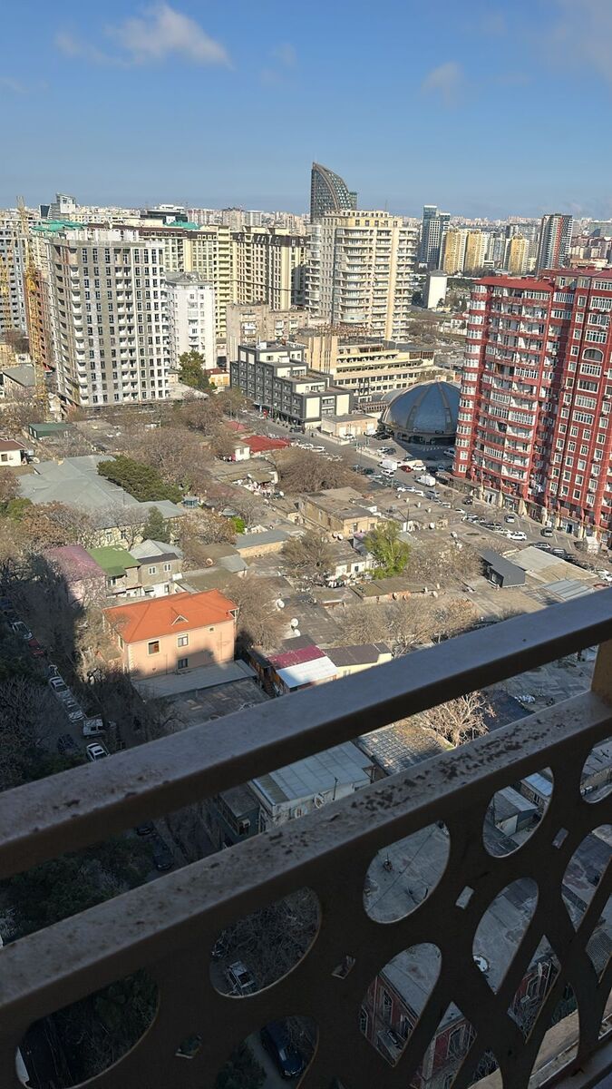 Satılır 1 otaqlı köhnə tikili 40 m² — Mənzil, Bakı (2)