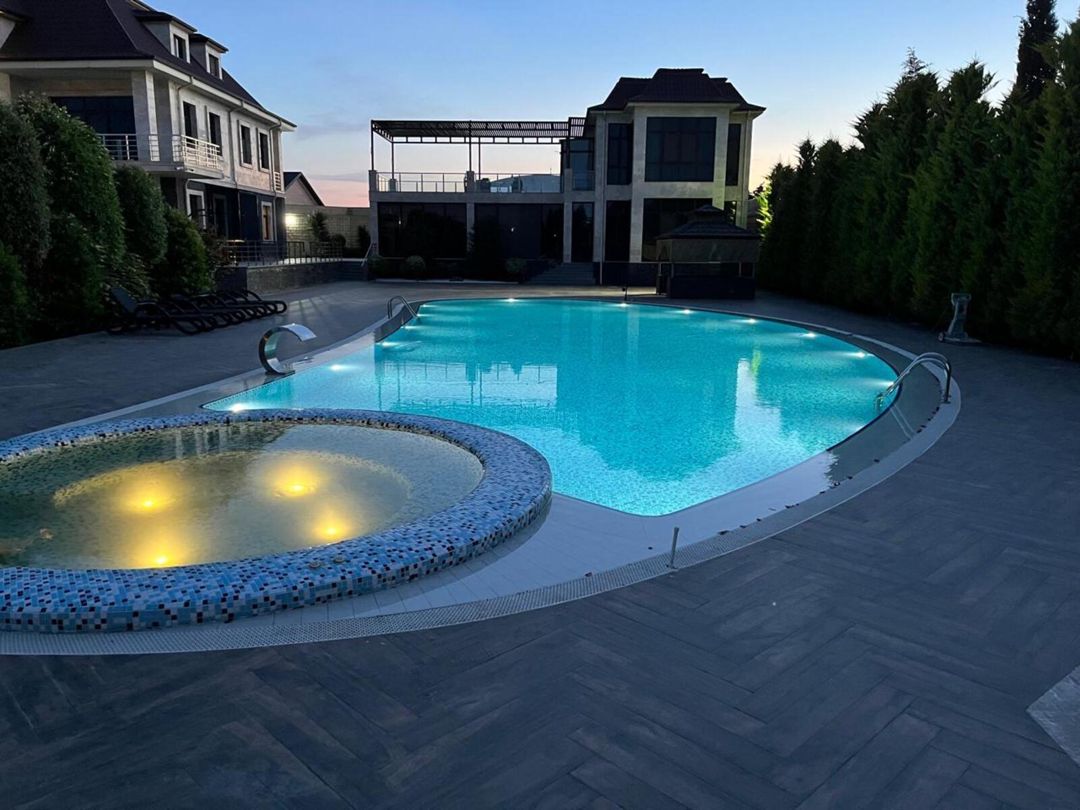 İcarəyə verilir 7 otaqlı həyət evi/bağ evi 800 m² — Ev, villa, Bakı (3)