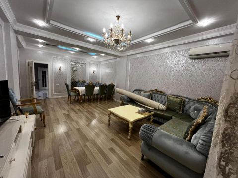 Satılır 3 otaqlı yeni tikili 145 m² — Bakı