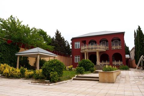 Görədil 6 otaqlı, 328 kv. m, Yeni təmirli — Bakı