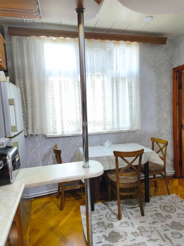 Satılır 3 otaqlı Bina evi menzil (Köhnə tikili), 85 m², Xətai rayonu — Mənzil, Bakı (9)