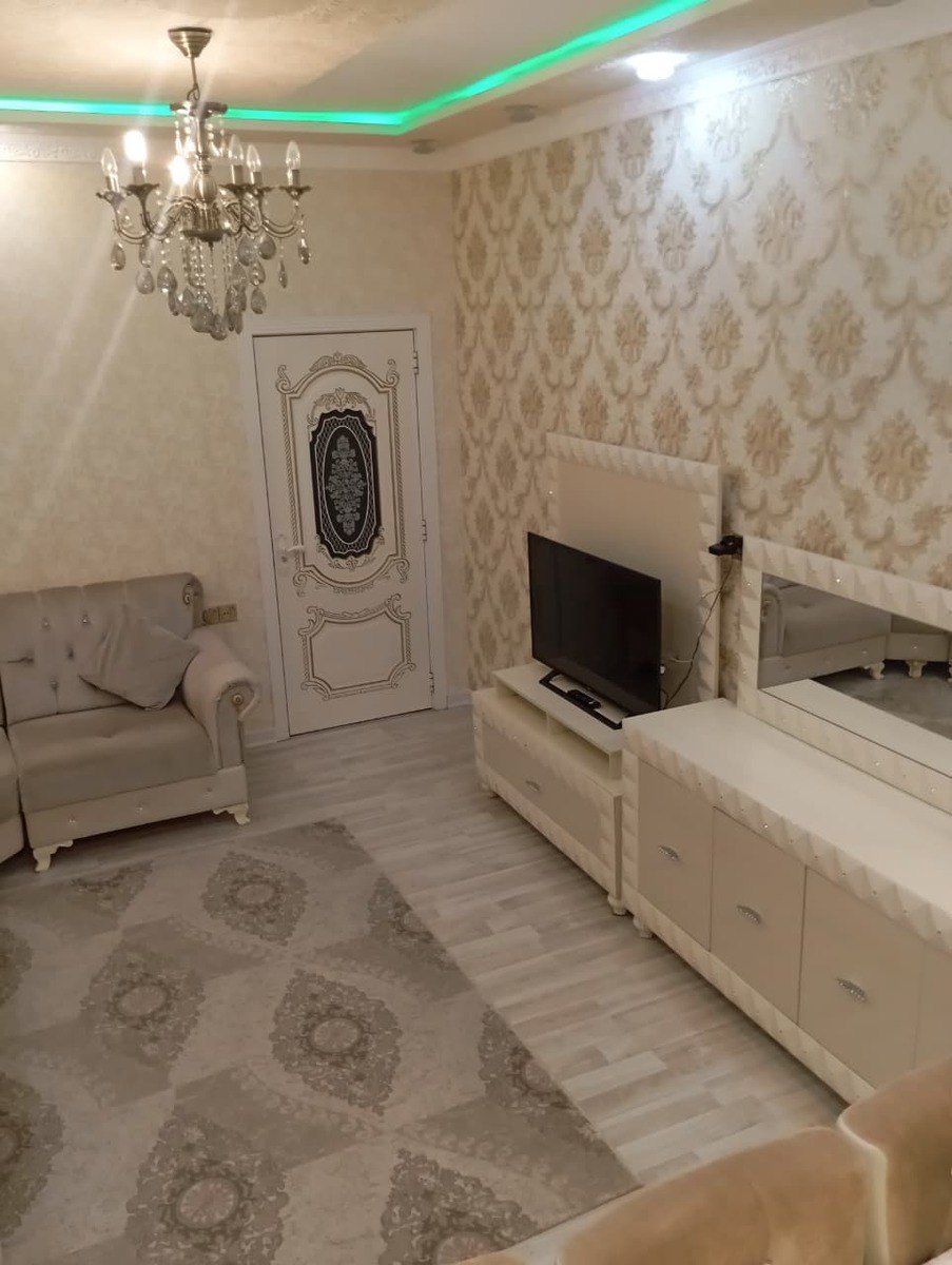 Satılır 2 otaqlı köhnə tikili 55 m² — Mənzil, Bakı (3)