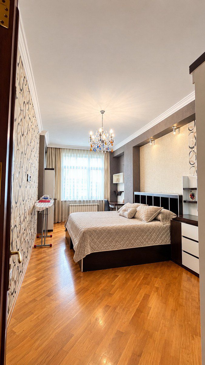 Satılır 4 otaqlı yeni tikili 210 m² — Mənzil, Bakı (6)