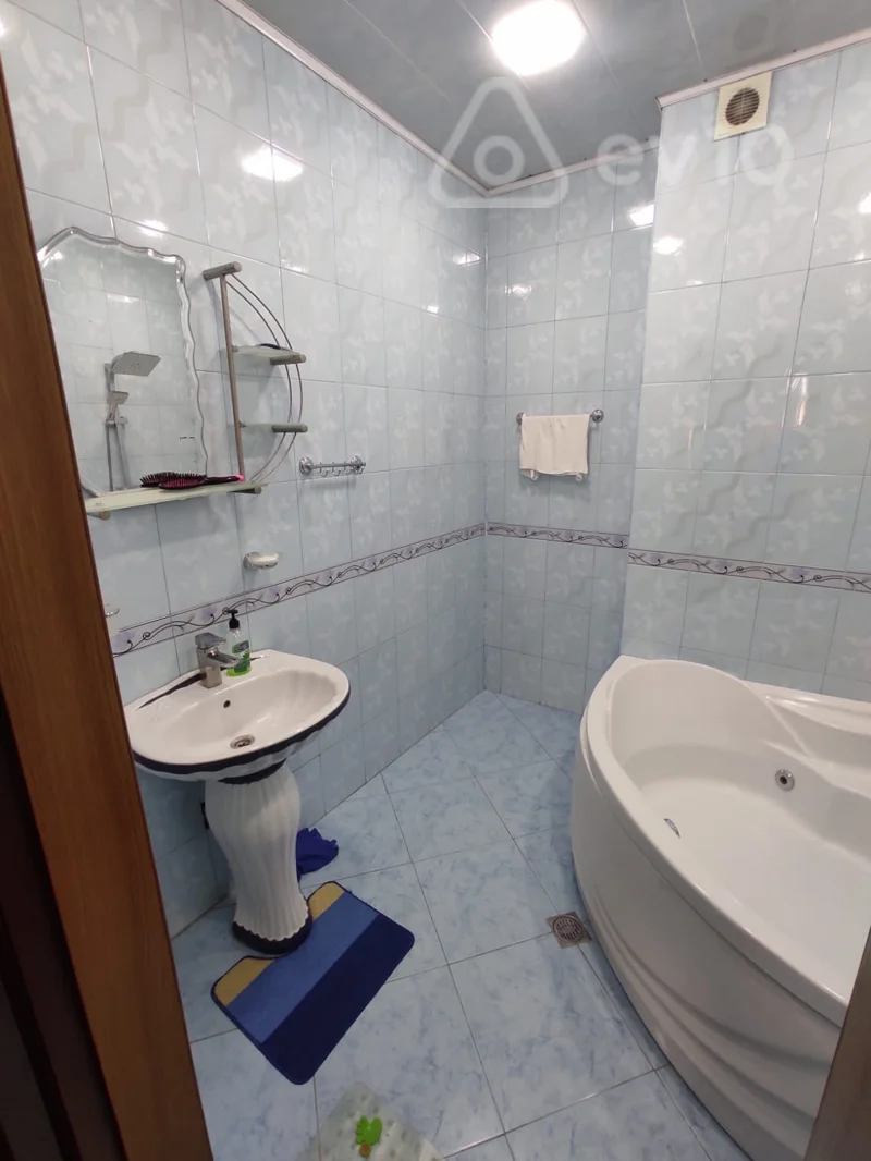 3 otaqlı mənzil, 107 m², Bakı, Bakı, Elşən Süleymanov küç. — kirayə — Mənzil, Bakı (11)