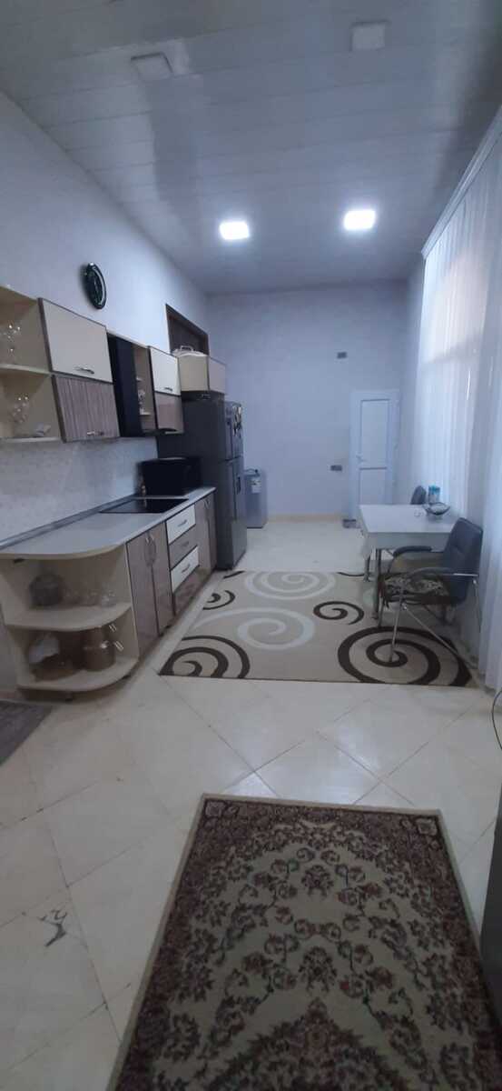 Satılır 5 otaqlı həyət evi/bağ evi 200 m² — Ev, villa, Bakı (4)