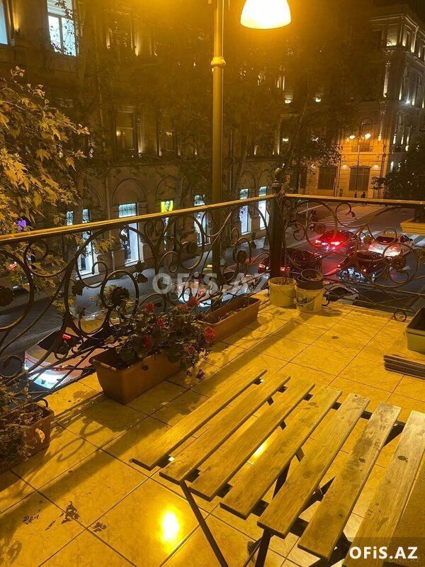 Köhnə tikili Kirayə Verilir Səbail r., Sahil m., 1 otaq, 60 m² — Mənzil, Bakı (5)