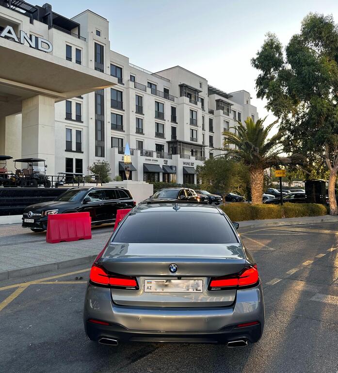 BMW 530, 2.0 L, 2018 il, 86 000 km — Avtomobillər, Bakı (4)