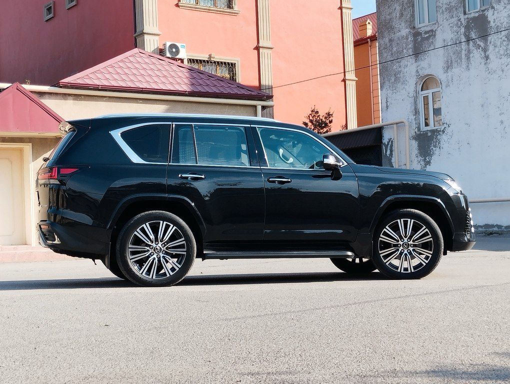 Lexus LX 600, 3.5 L, 2023 il, 38 580 km — Avtomobillər, Bakı (4)