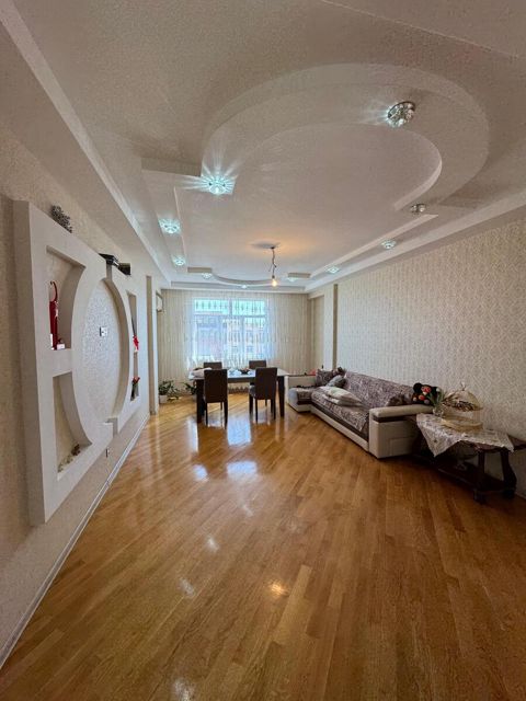 Satılır 3 otaqlı yeni tikili 115 m² — Bakı